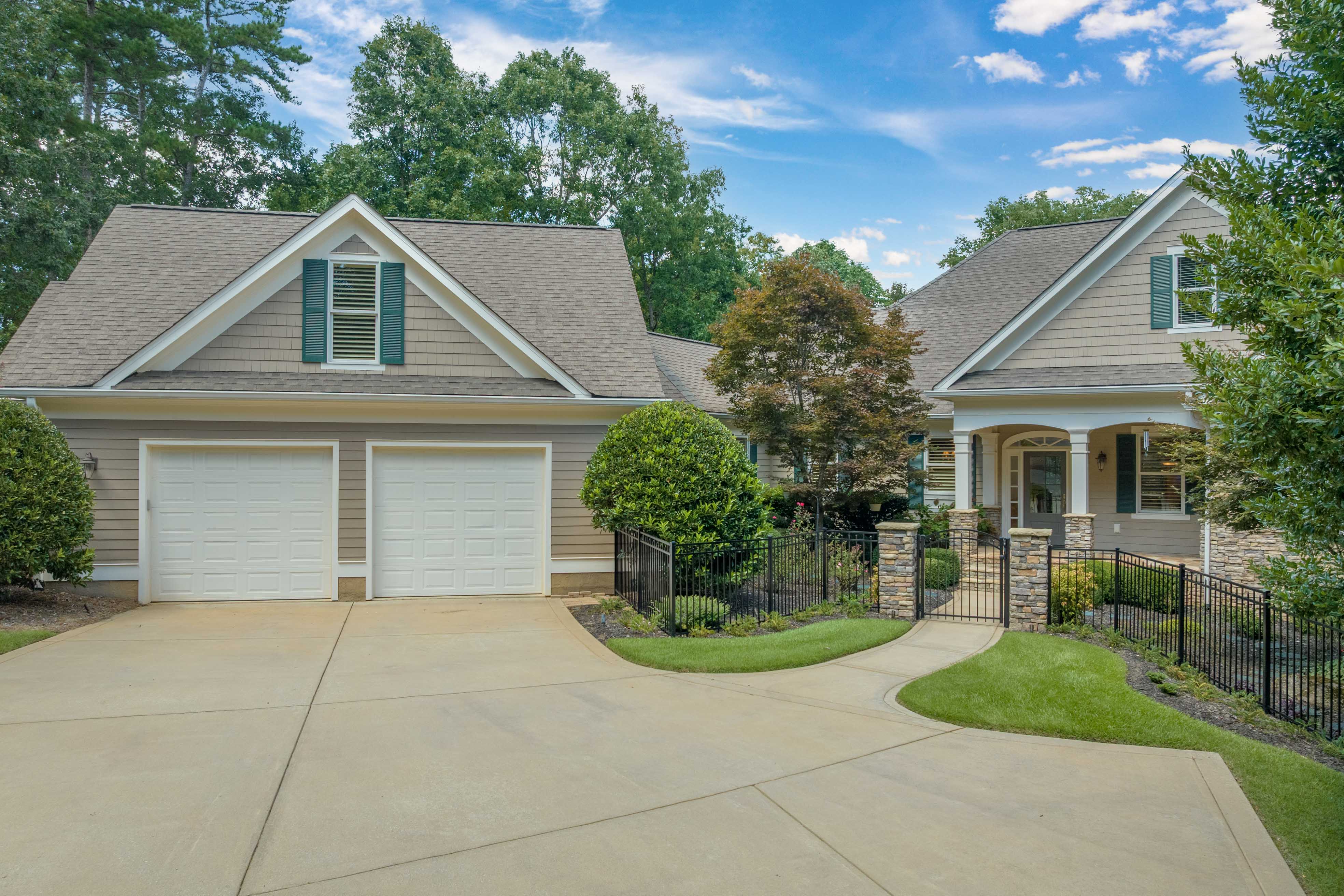 1050 Dejarnet Place image 46